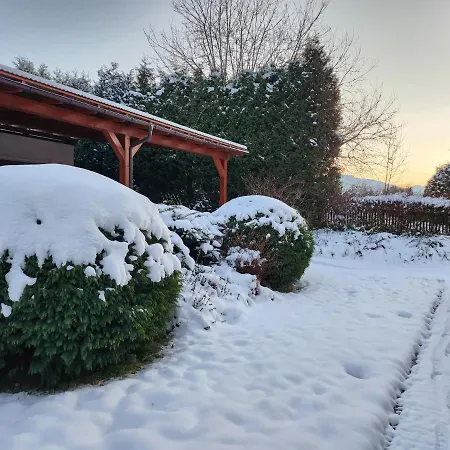 Prazdninovy Dum * Varnsdorf